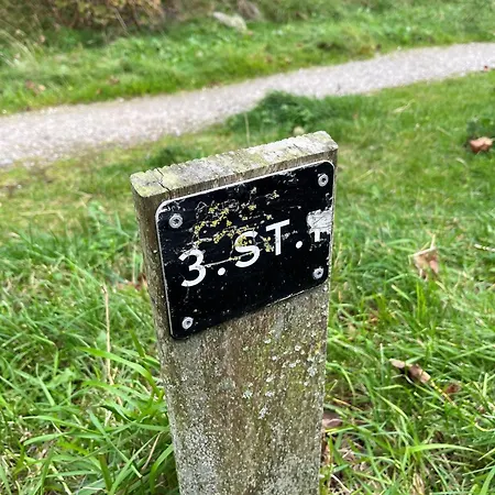 Charming With Parking Apartman *