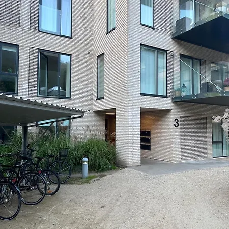 Apartman Charming With Parking Aalbor