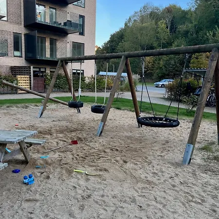 Charming With Parking